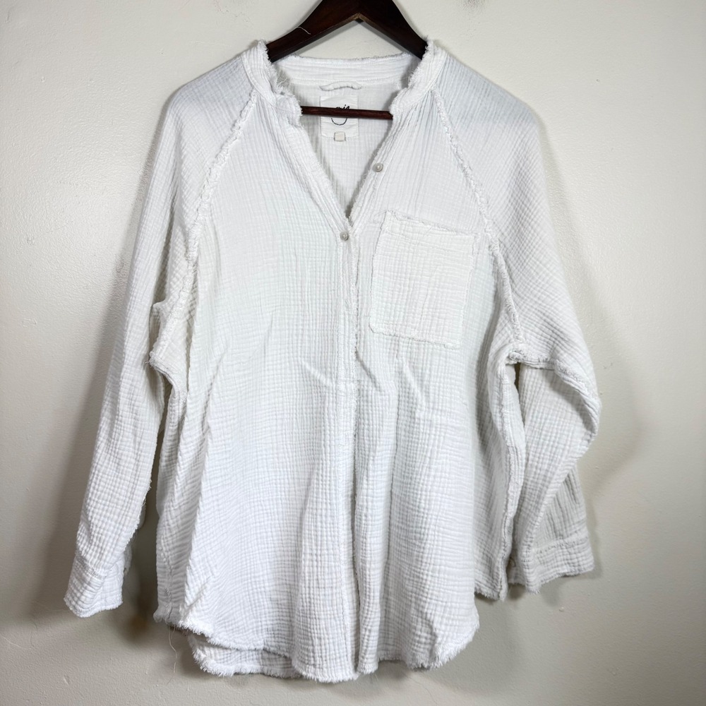 Aerie Gauze Oversized Raw Hem Button Down Shirt Size S White